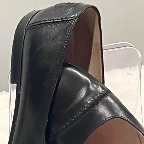 Vintage CHANEL Black Leather Cap Toe Flats - Picture 6 of 16
